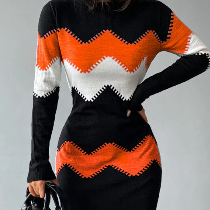 Women's Figure-Hugging Fine Knit Mini Dress with Zigzag Structure and Round Neckline Mune Fashion
