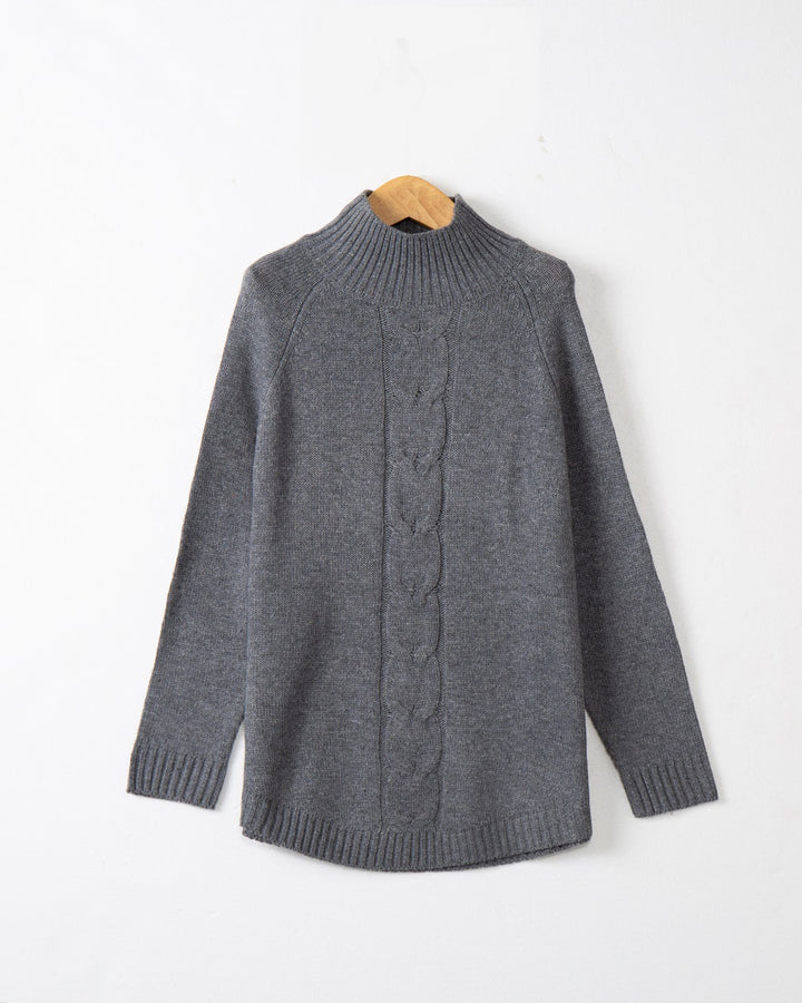 Women’s turtleneck sweater with cable pattern and raglan sleeves Mune Fashion