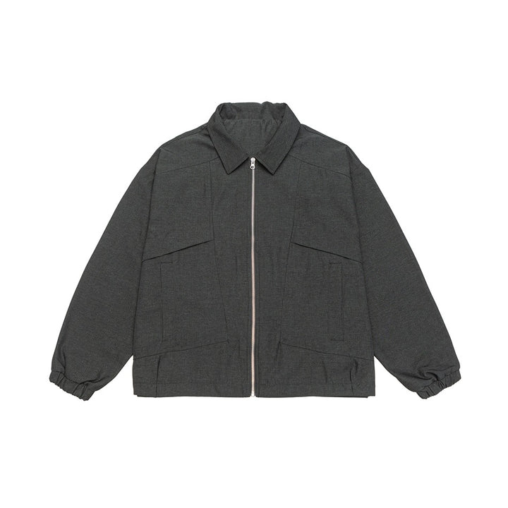 Unisex short jacket in boxy cut with continuous zipper and flap pockets Mune Fashion