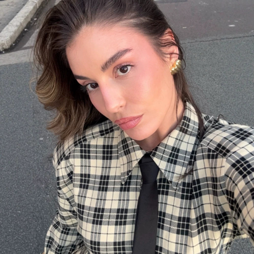 Women's Check Shirt Jacket with Emphasized Shoulders and Oversized Cut Mune Fashion