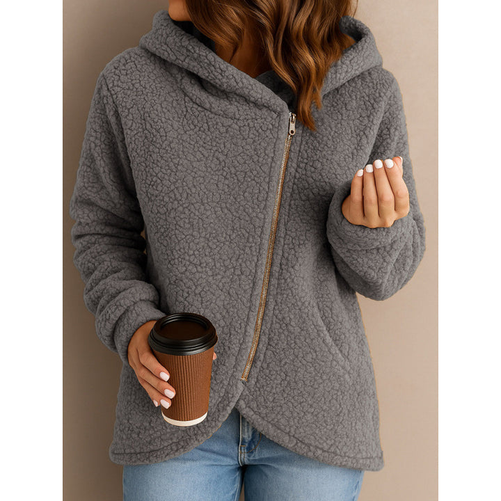 Women's teddy fleece jacket with asymmetrical zipper, hood and curved hem Mune Fashion