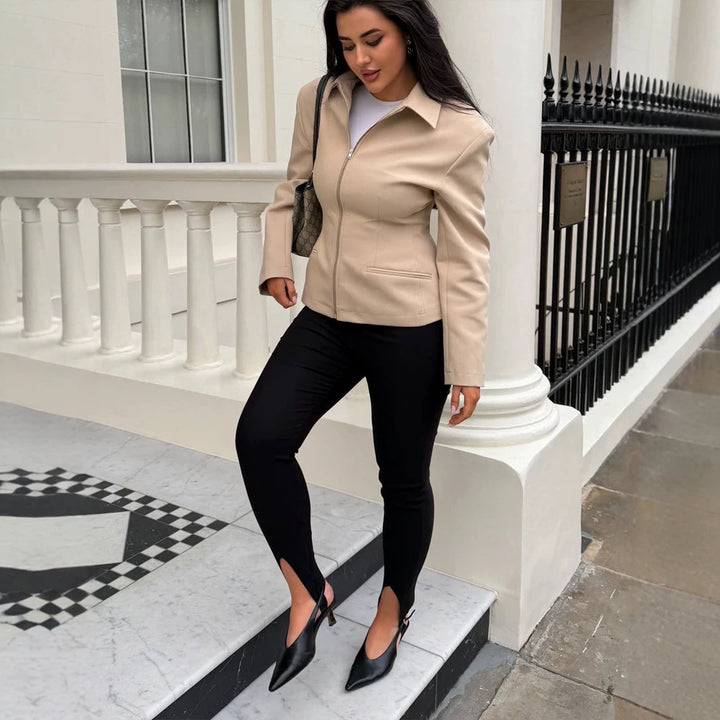 Women's Tailored Short Jacket made of vegan leather imitation with shirt collar and concealed zipper Mune Fashion