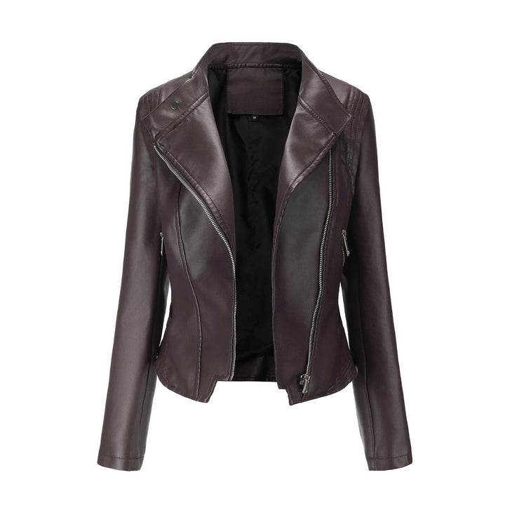 Women nan short fitted biker jacket made of faux leather with asymmetrical zipper Mune Fashion