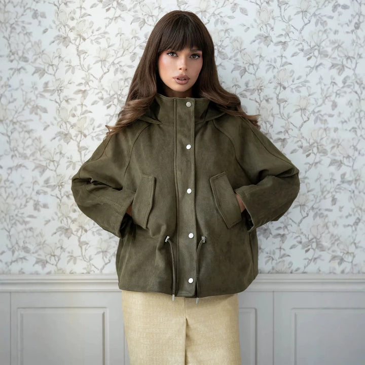 Women's short jacket made of suede look with hood, drawstring waist and patch pockets Mune Fashion