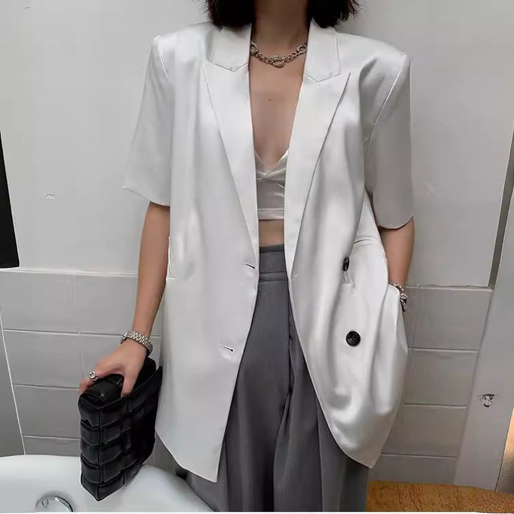 Women's Elegant Satin Blazer with Double Button Placket Mune Fashion