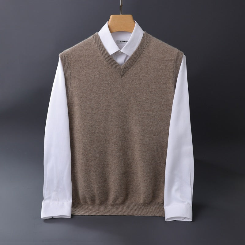 Men's Fine V-Neck Knit Vest Made of Merino Blend with Ribbed Hem Mune Fashion