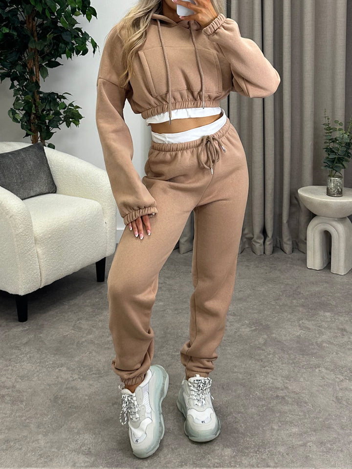 Women's cropped hoodie and high-waisted jogger set Mune Fashion