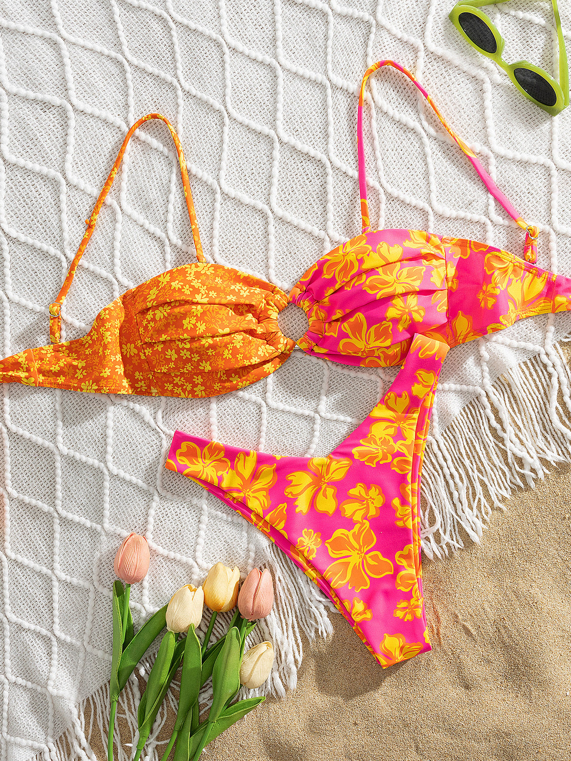 Women's Triangle Bikini with Floral Patterns Mune Fashion