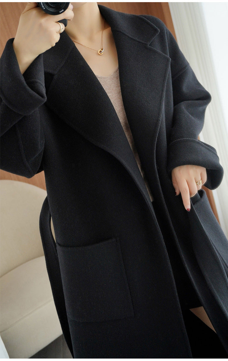 Women's Elegant Wool Coat with Oversized Cut Mune Fashion