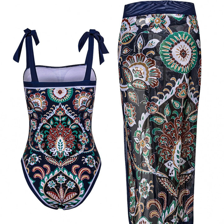 Women's tankini set with a stunning paisley pattern Mune Fashion