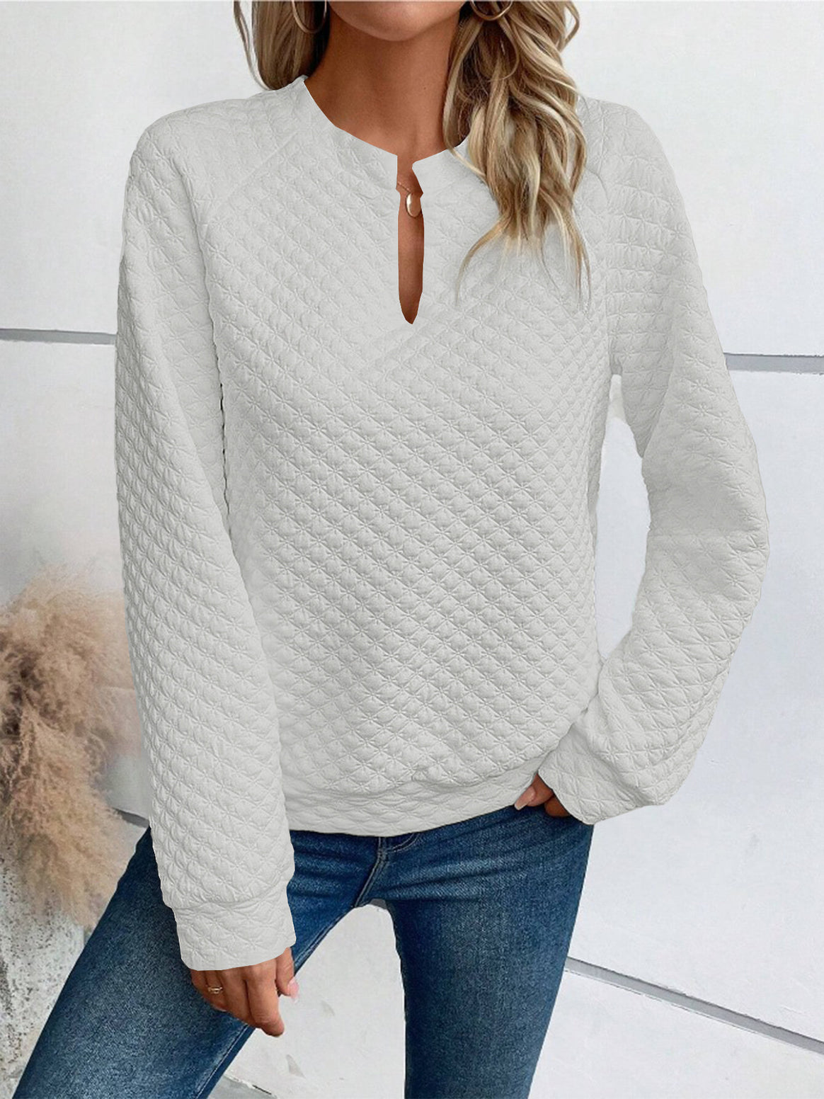 Women Quilted Cozy Sweater with Slit Collar Mune Fashion