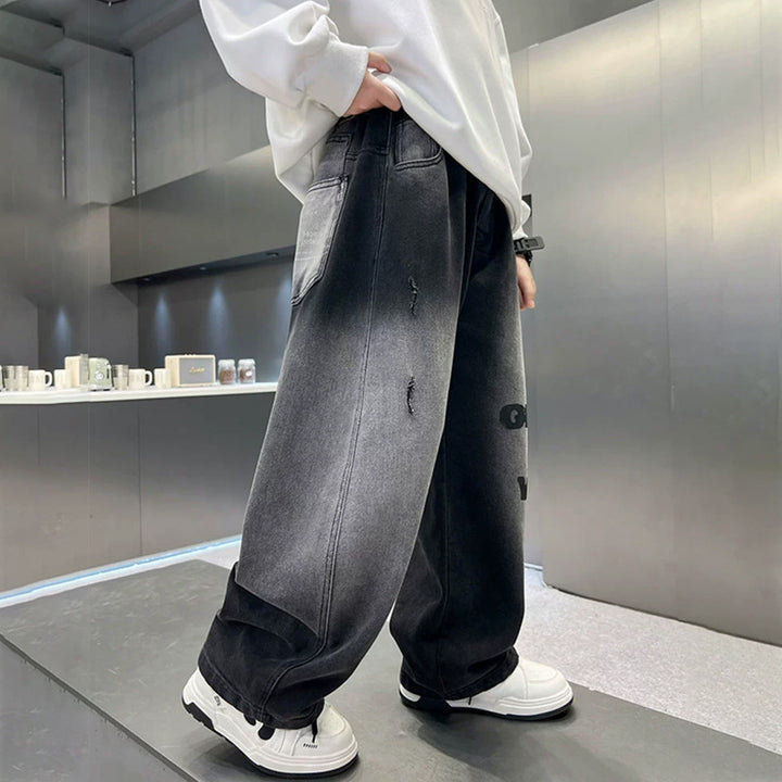 Unisex modern Baggy Jeans with graphic print Mune Fashion
