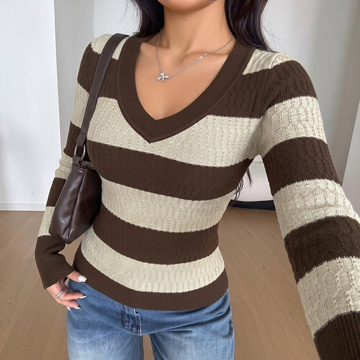Women's Striped Fine Knit Sweater with V-Neck and Tailored Silhouette Mune Fashion