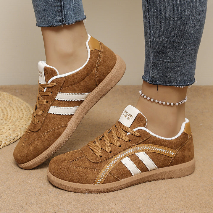 Damen Retro-Sneaker aus Veloursimitat mit gumähnlicher Laufsohle Mune Fashion