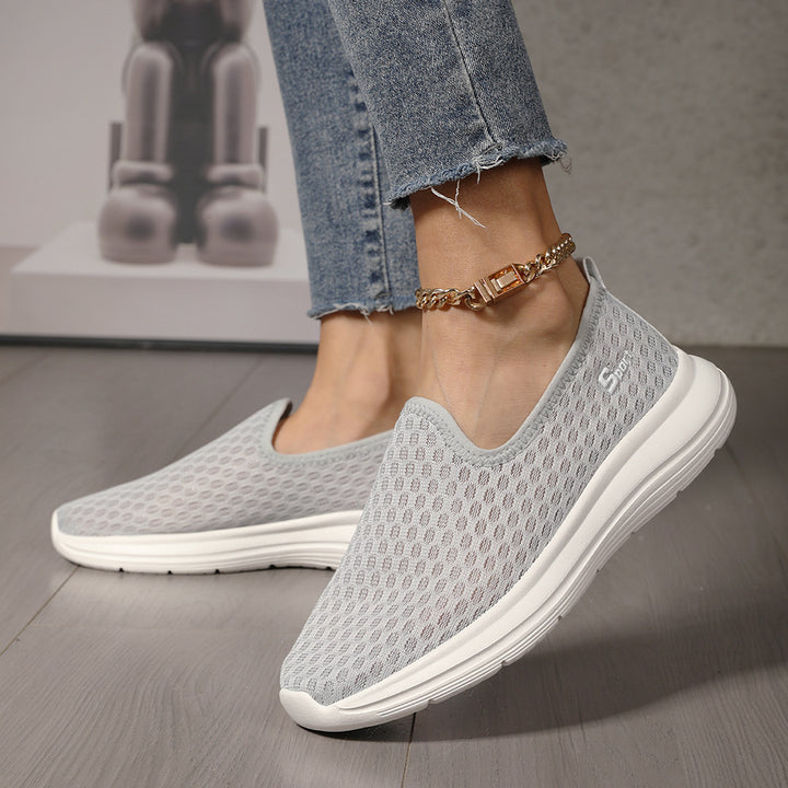 Women's ultra-lightweight knit slip-on shoe with seamless upper material, cushioned comfort sole, and flexible outsole Mune Fashion