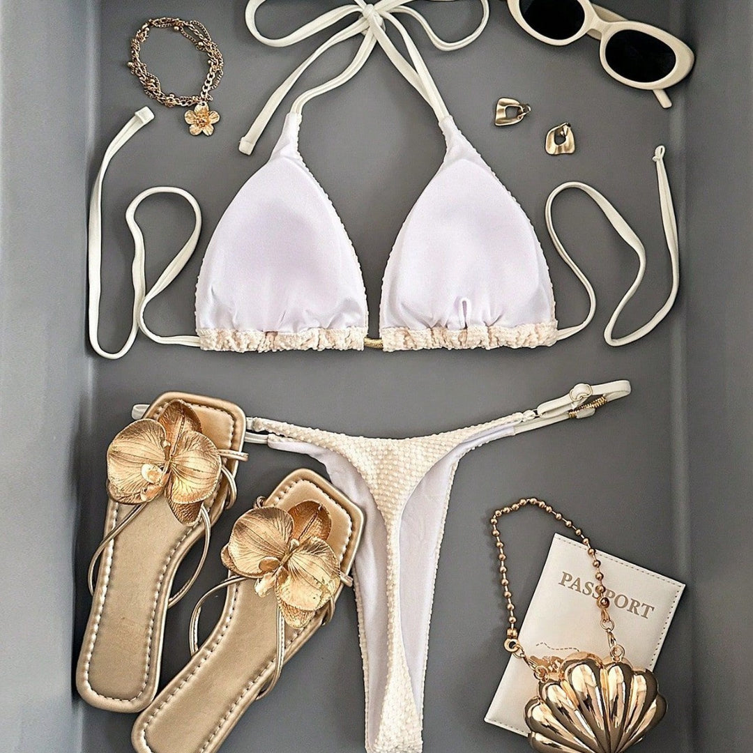 Women's triangle bikini with innovative structural design Mune Fashion