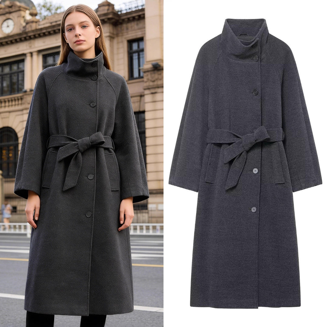 Ladies wool coat with waist belt, stand-up collar and raglan sleeves Mune Fashion