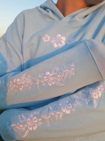 Women's Oversize Hoodie Sweatshirt with Delicate Embroidery on the Front and Embroidered Lettering on the Back Mune Fashion