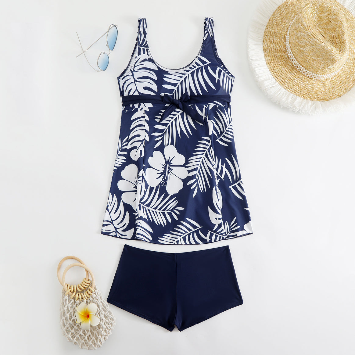 Women nan Tankini set with fitted empire top and high-cut swim shorts Mune Fashion