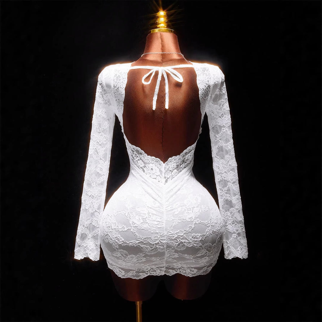 Women nan short lace sheath dress with integrated corset and deep V-neck Mune Fashion