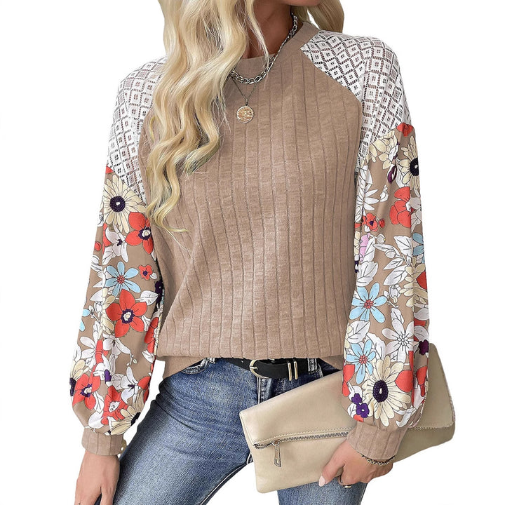 Women's pullover with ribbed structure, crochet raglan and floral balloon sleeves Mune Fashion
