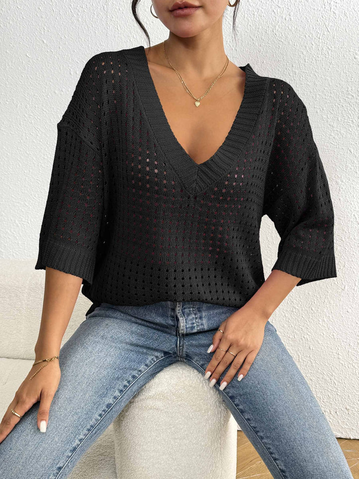Ladies lightweight knit sweater with V-neck and decorative hole pattern Mune Fashion