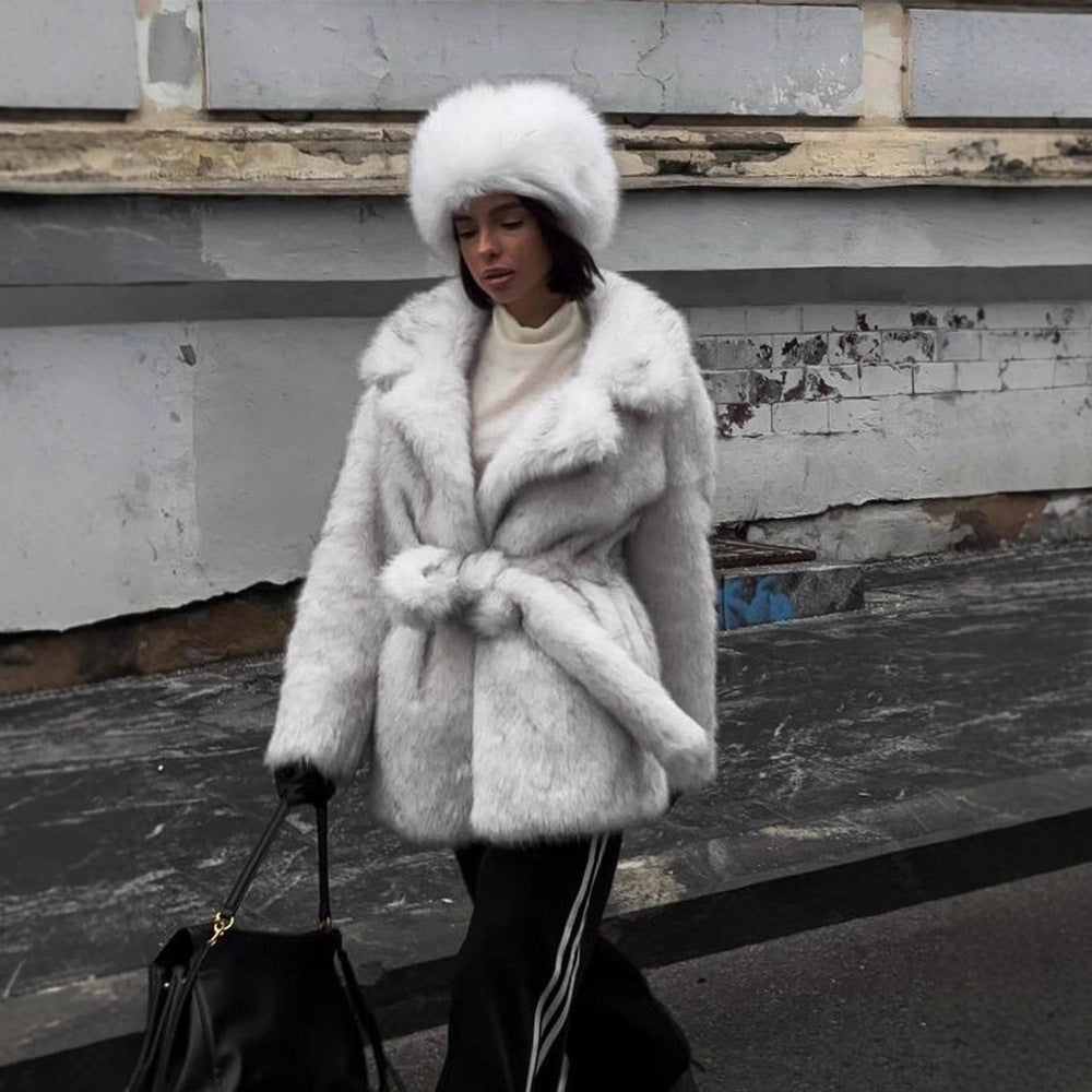 Women Voluminous Short Coat made of Faux Fur with Waist Belt and Oversized Shawl Collar Mune Fashion