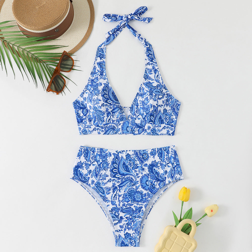 Women's bikini set with high-waisted skirt and floral pattern Mune Fashion