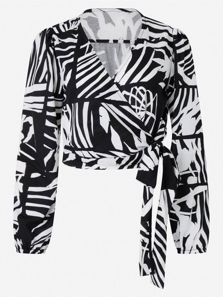 Women's short wrap blouse with V-neck and fitted tie belt Mune Fashion