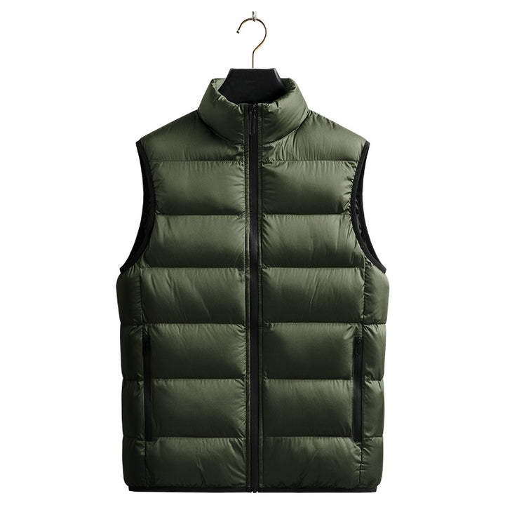 Men's compact insulation vest with horizontal quilting, windproof outer shell and zippered pockets Mune Fashion