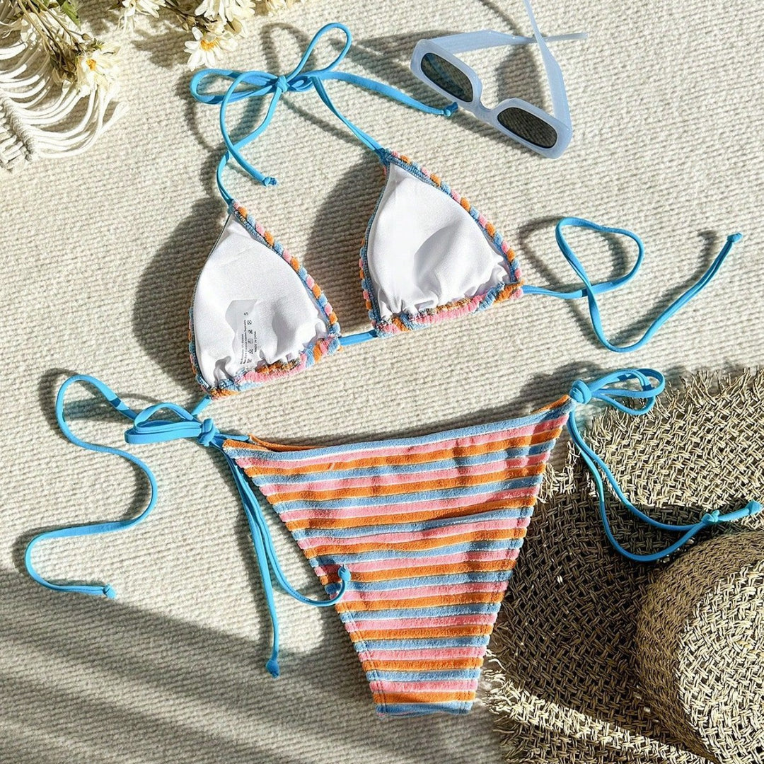 Women's bikini model with playful striped pattern Mune Fashion