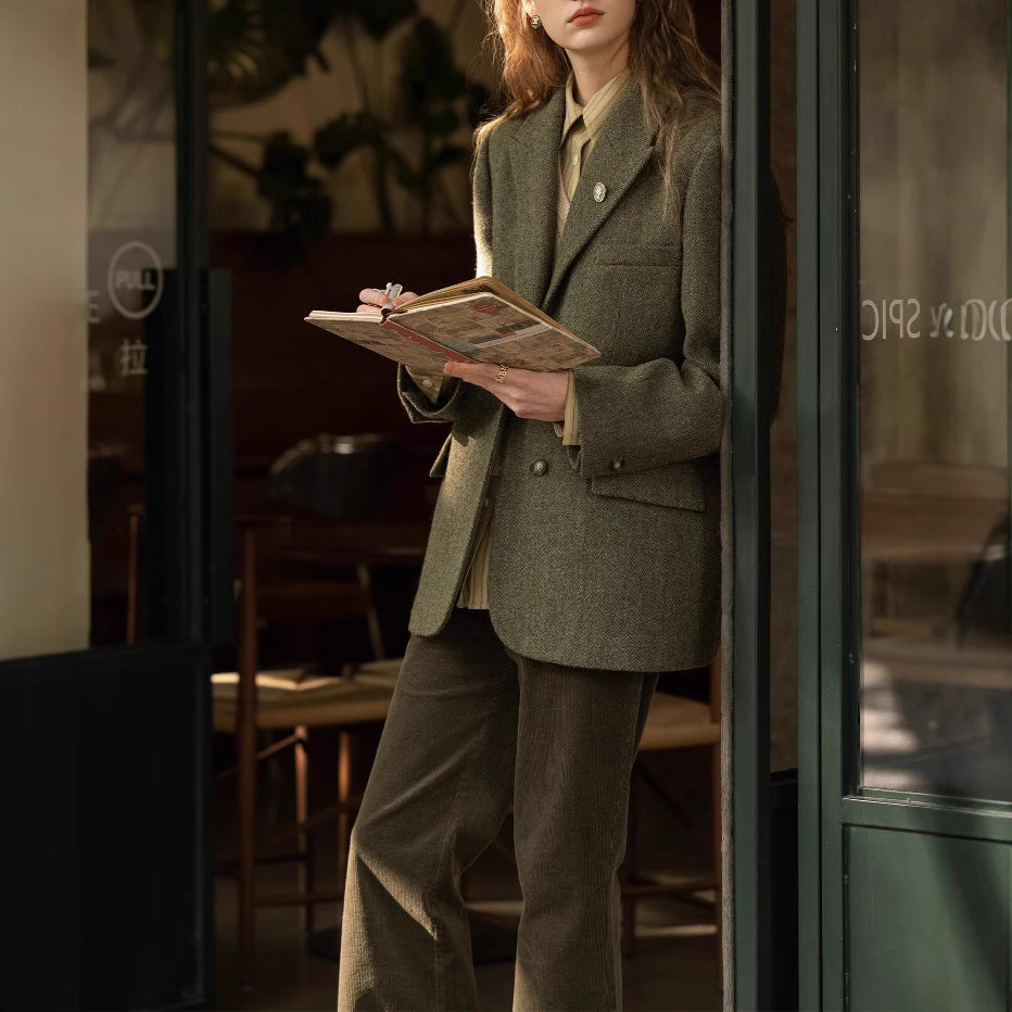 Women Elegant and Modern Wool Blazer Mune Fashion