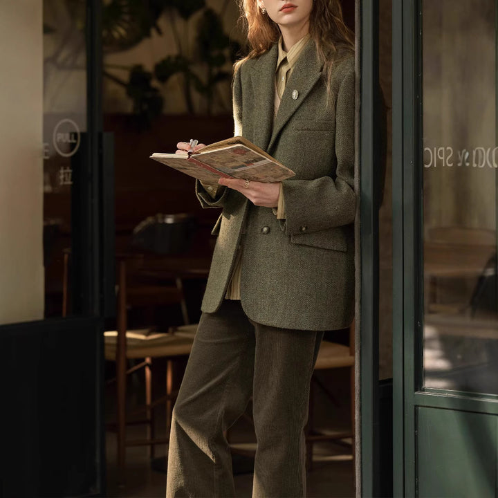 Women Elegant and Modern Wool Blazer Mune Fashion