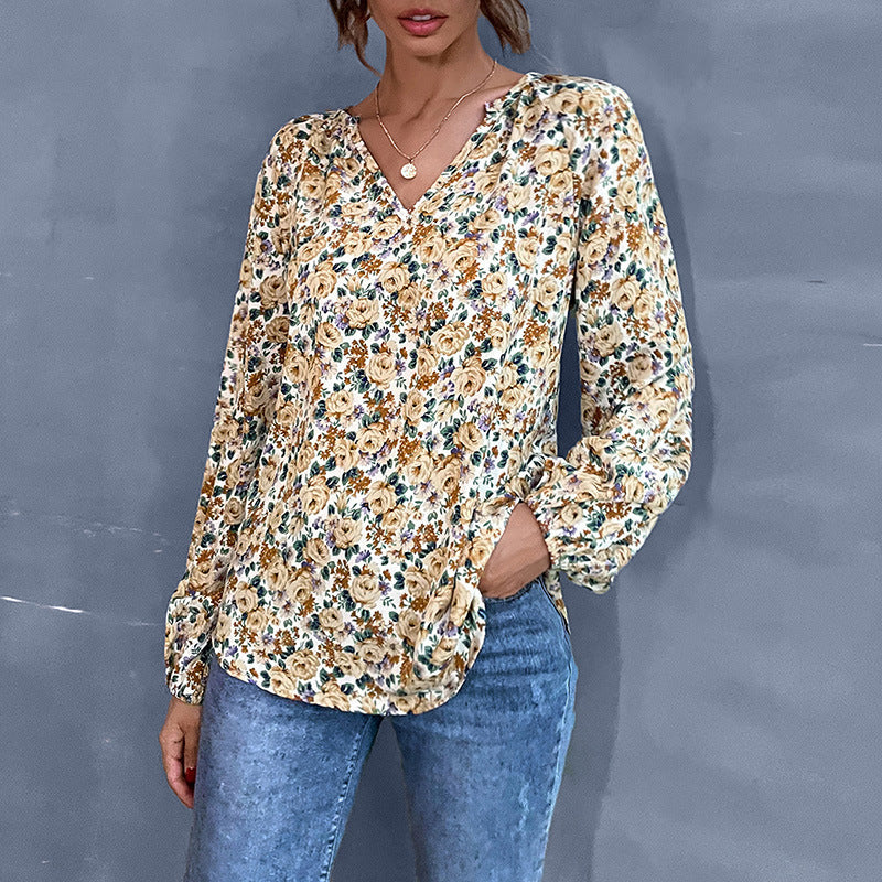 Women Lightweight V-Neck Flower Blouse with Balloon Sleeves Mune Fashion