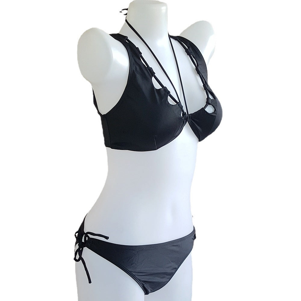 Women's Triangle Bikini with Deep V-Neck and Lacing Details Mune Fashion