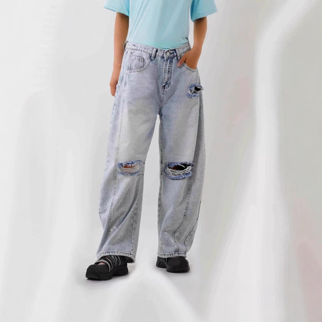 Women nan Baggy Jeans with high waistband, visible seam panels and distressed knee areas Mune Fashion