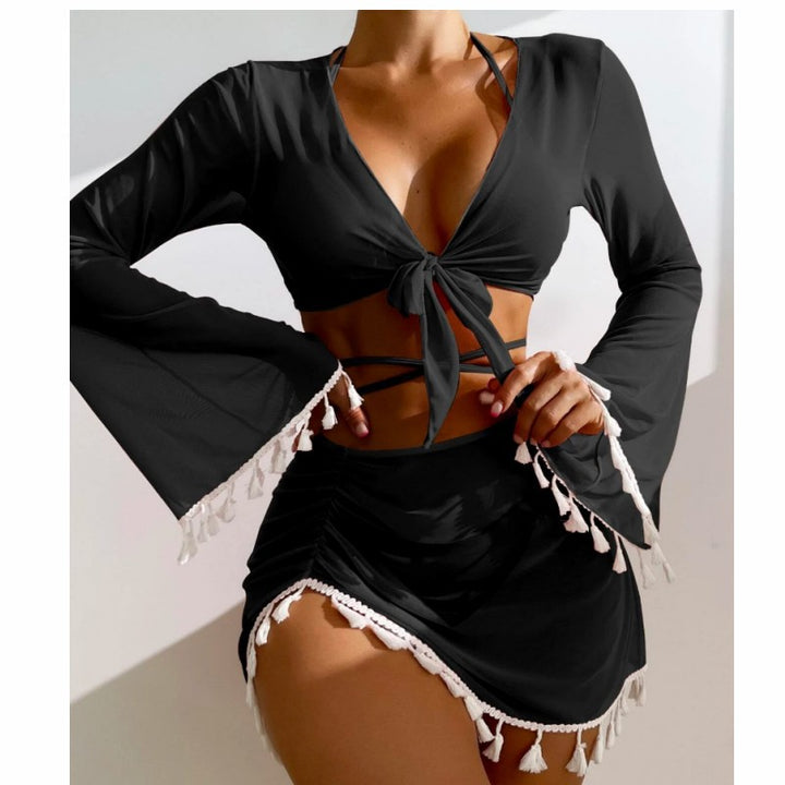 Women's beach outfit with elegant lacing details Mune Fashion