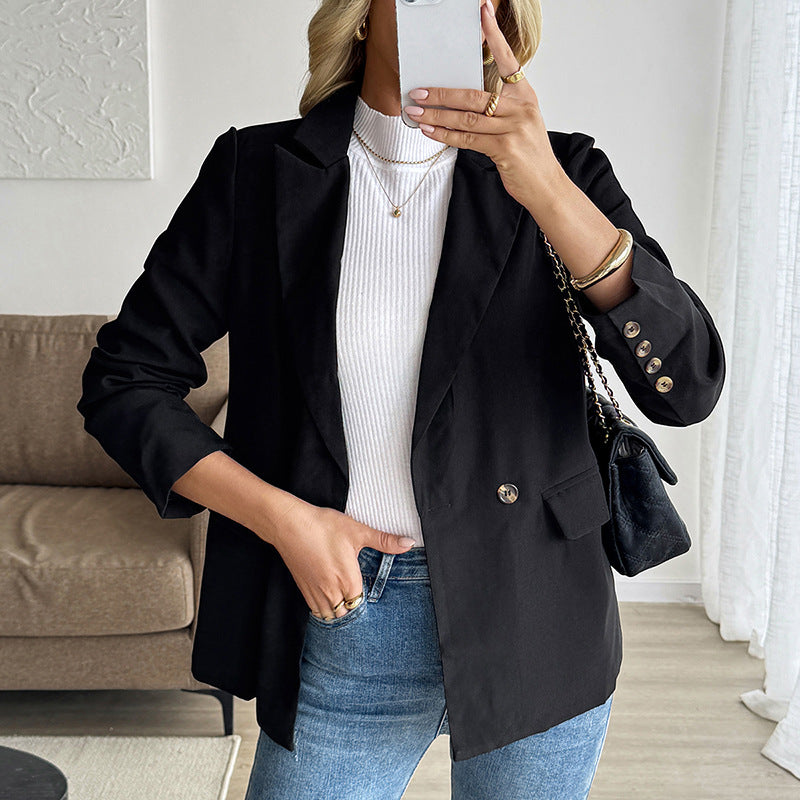 Women Figure-flattering Long Blazer with inset button, rolled sleeves and flap pockets Mune Fashion