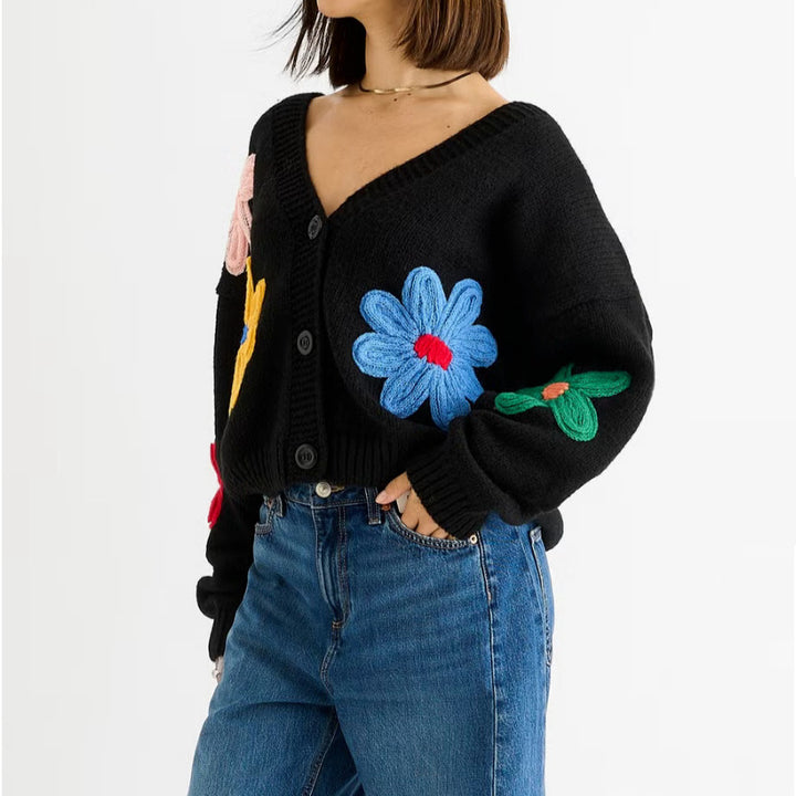 Women's cardigan with three-dimensional flower appliqués and V-neck Mune Fashion