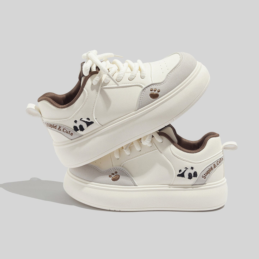 Women's sneakers with playful animal motifs and comfortable cushioning Mune Fashion