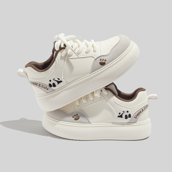 Women's sneakers with playful animal motifs and comfortable cushioning Mune Fashion