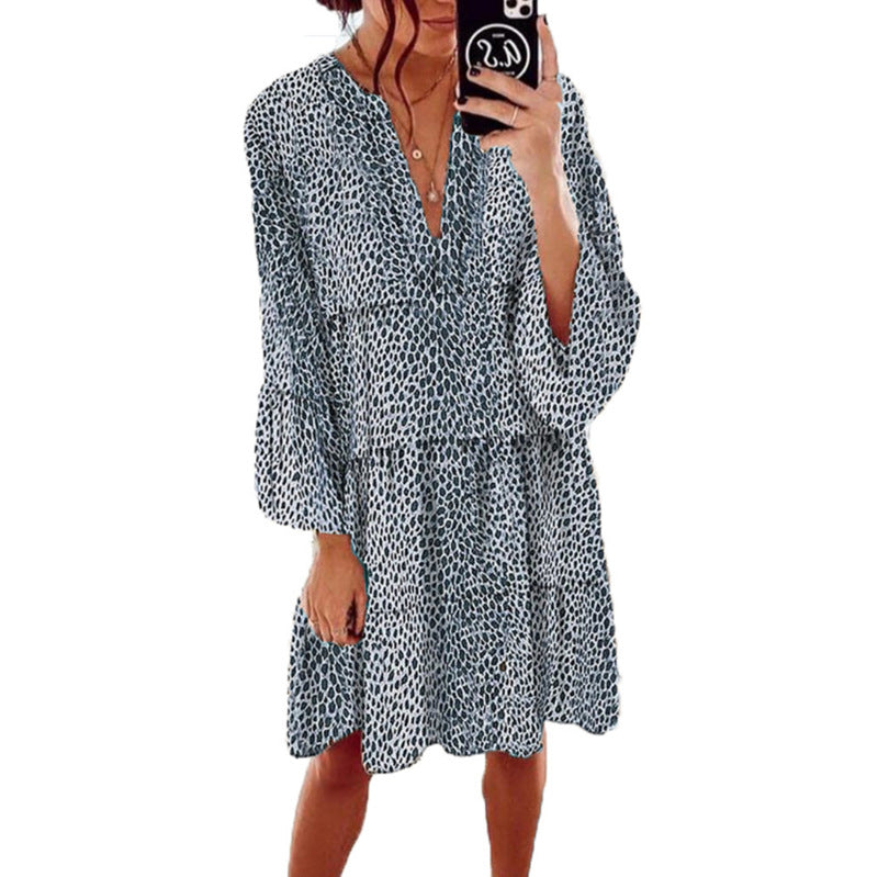 Women's cropped A-line tunic dress with deep V-neck, tiered skirt, and wide batwing sleeves Mune Fashion