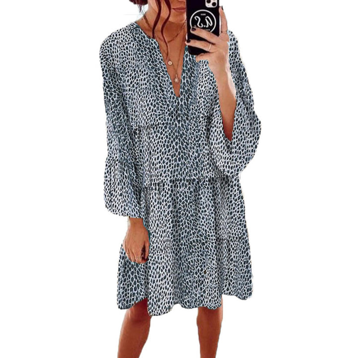 Women's cropped A-line tunic dress with deep V-neck, tiered skirt, and wide batwing sleeves Mune Fashion