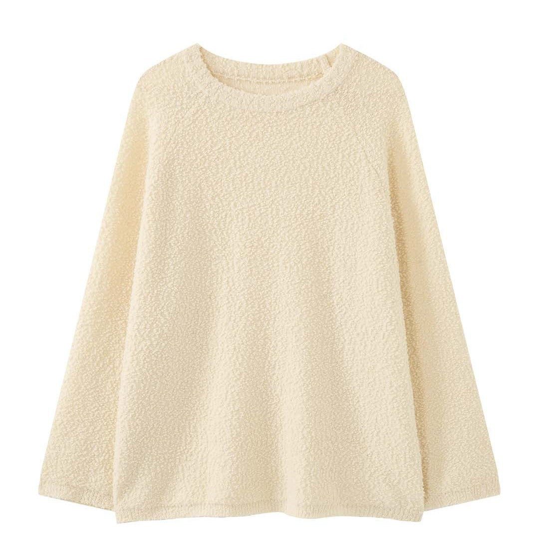 Women Fluffy Boucle Sweater in Oversize Cut Mune Fashion
