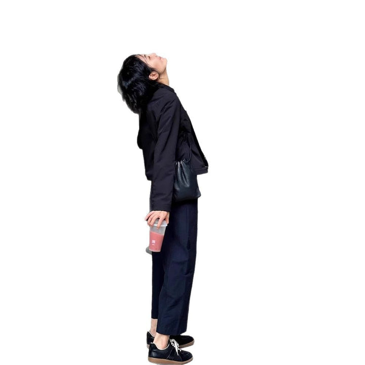 Women's urban transitional jacket with minimalist details Mune Fashion