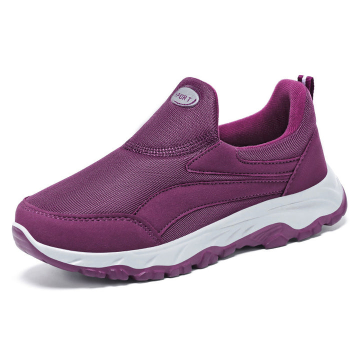 Women nan sporty Slip-On trekking sneakers with breathable textile upper, elastic entry, and profiled outdoor sole Mune Fashion