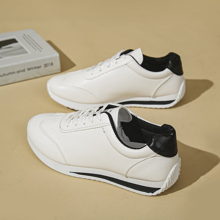 Damen Sneaker mit leichter Keilsohle und kontrastfarbenem Fersenpatch Mune Fashion