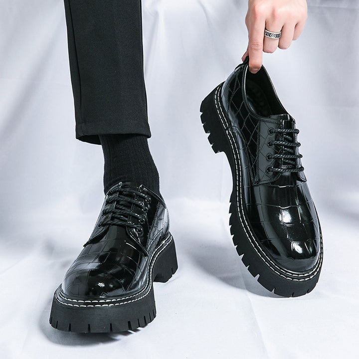 Women's Chunky Derby Lace-Up Shoe with Crocodile Embossing, Lacquered Faux Leather and Profiled Platform Sole Mune Fashion