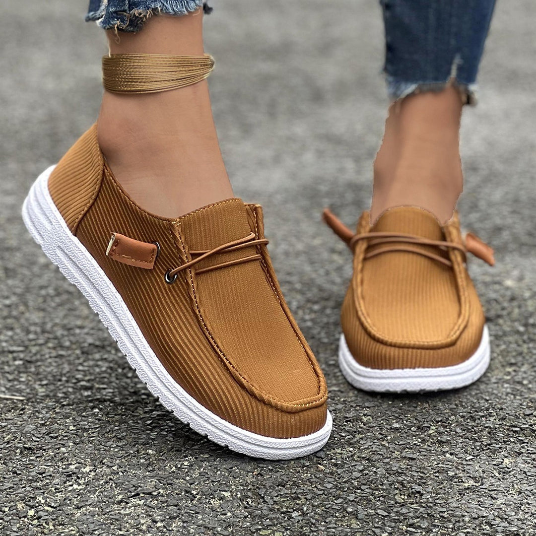 Ladies' cord slippers in moccasin style with elastic lacing and lightweight profiled sole Mune Fashion