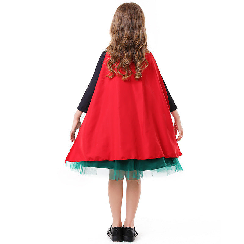 Girl's costume as a charming princess with tulle skirt and cape Mune Fashion